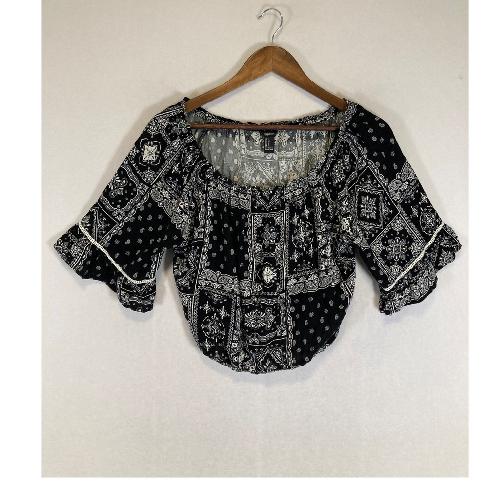Boho Festival Forever 21 Womens Small Black White Bandana Patchwork Crop Top